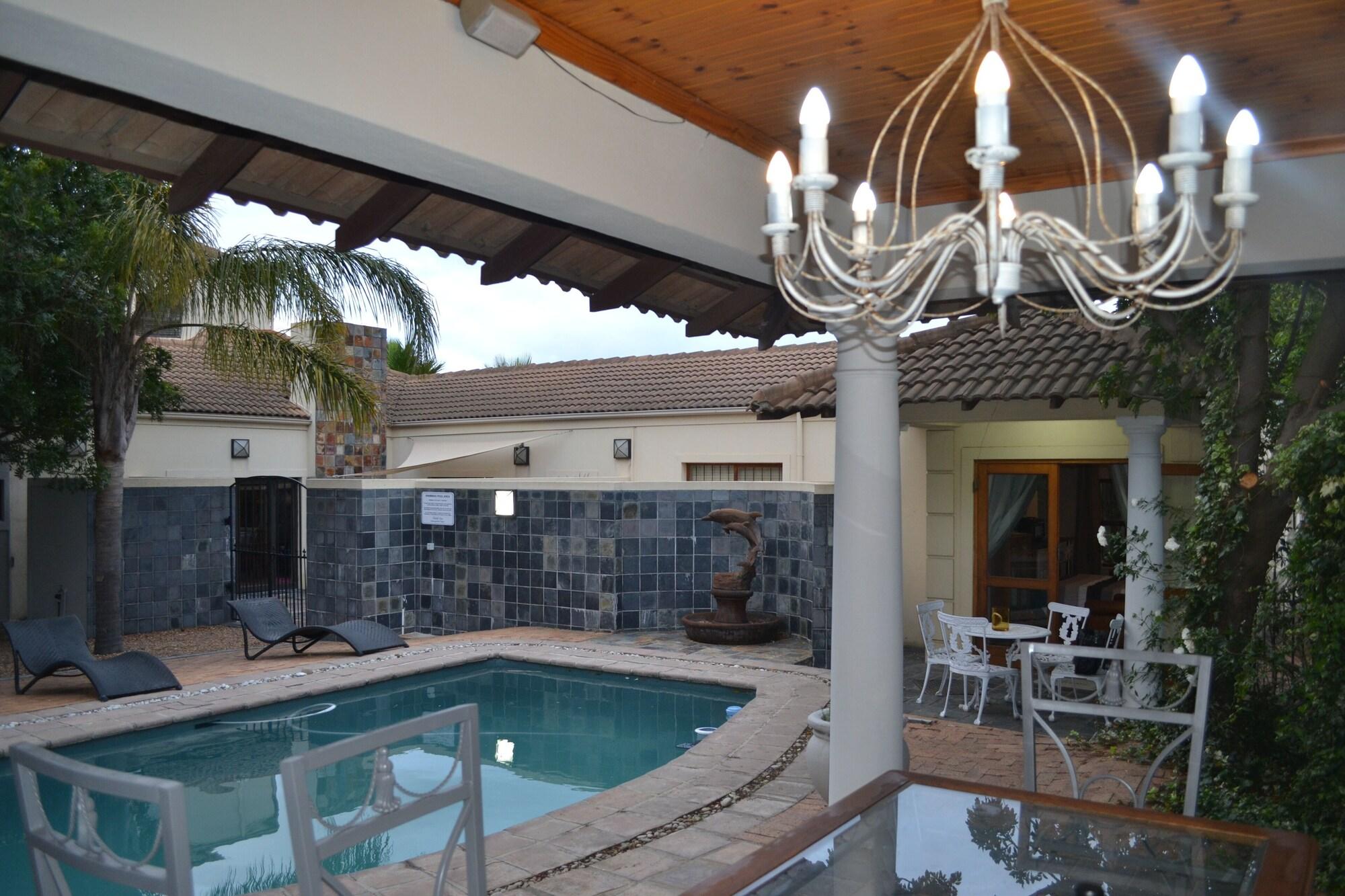A Smart Stay Apartments Somerset West Exterior photo