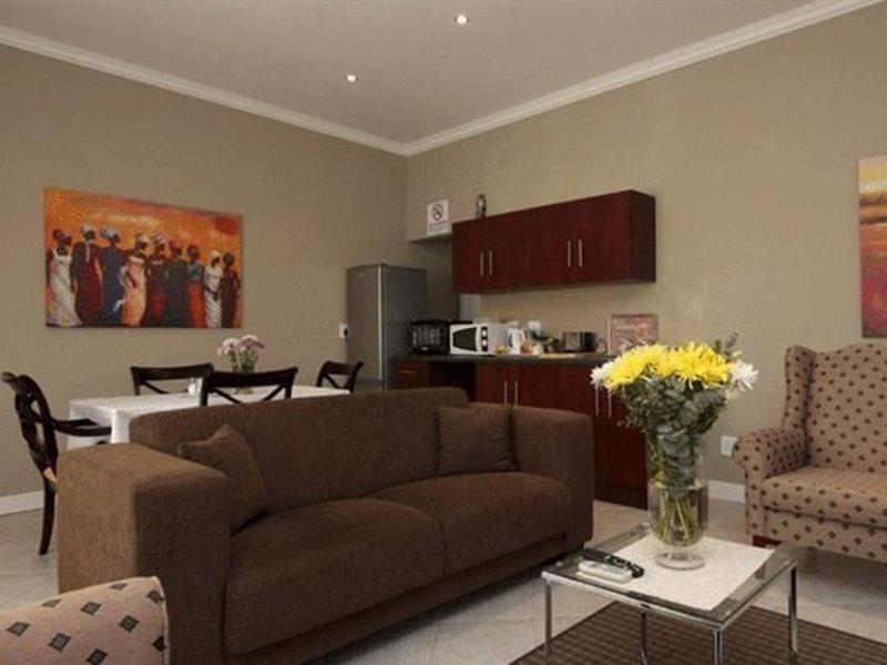 A Smart Stay Apartments Somerset West Exterior photo